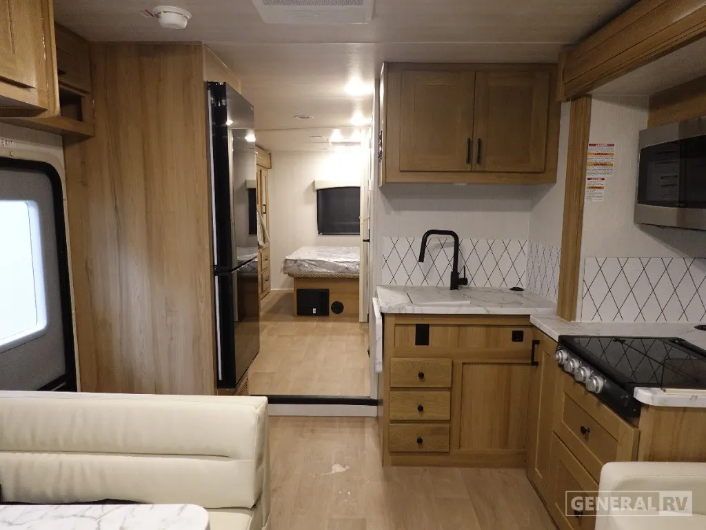 2026 Nexus Triumph 32T - Photo 3