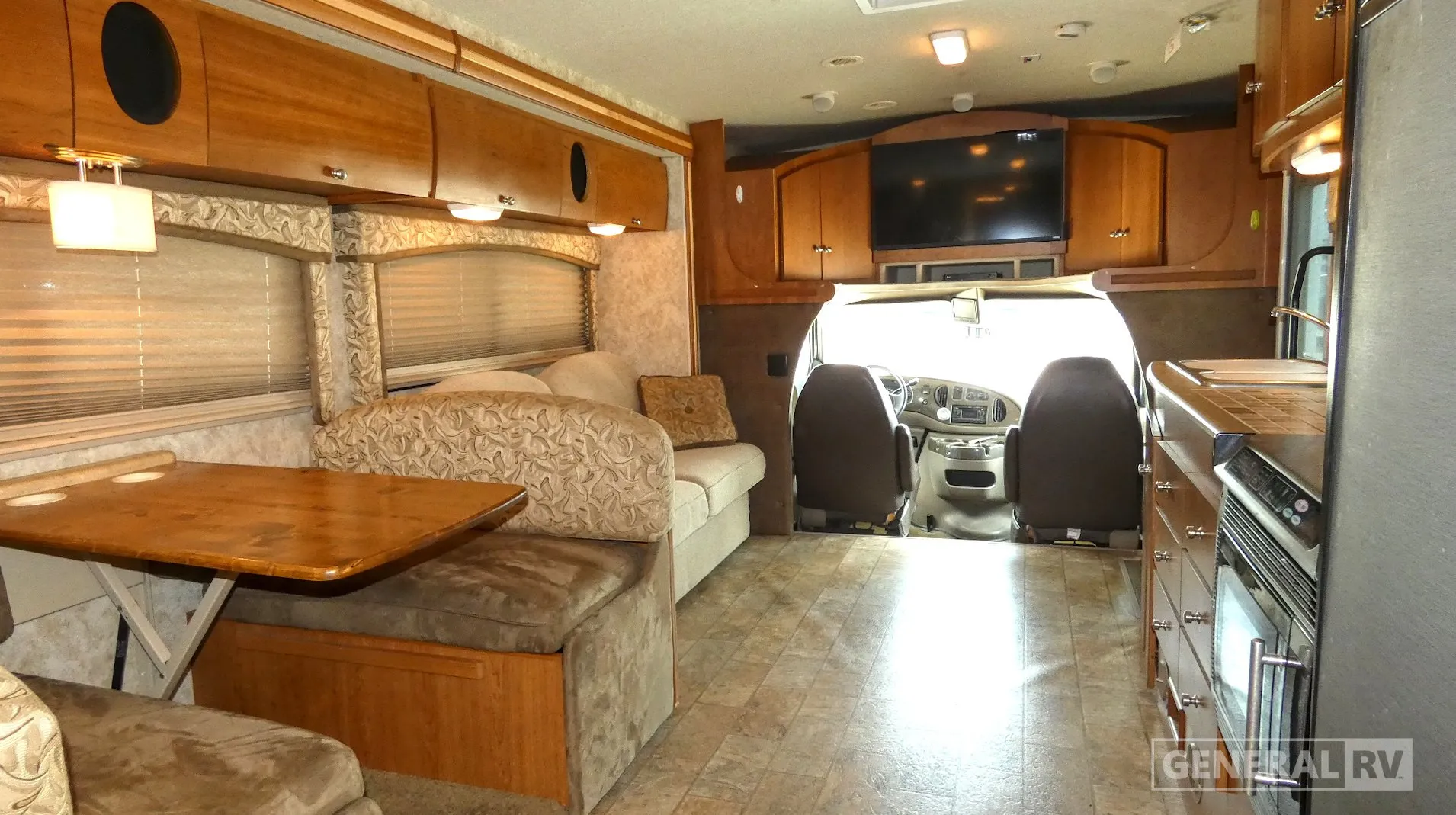 2009 Winnebago OUTLOOK 30D - Photo 4