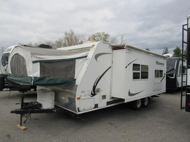 2010 Palomino Stampede S-238 - Photo 2