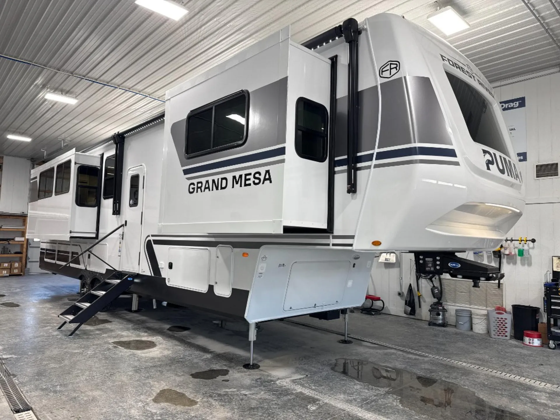 2026 Forest River Puma Grand Mesa 394RKL - Photo 4