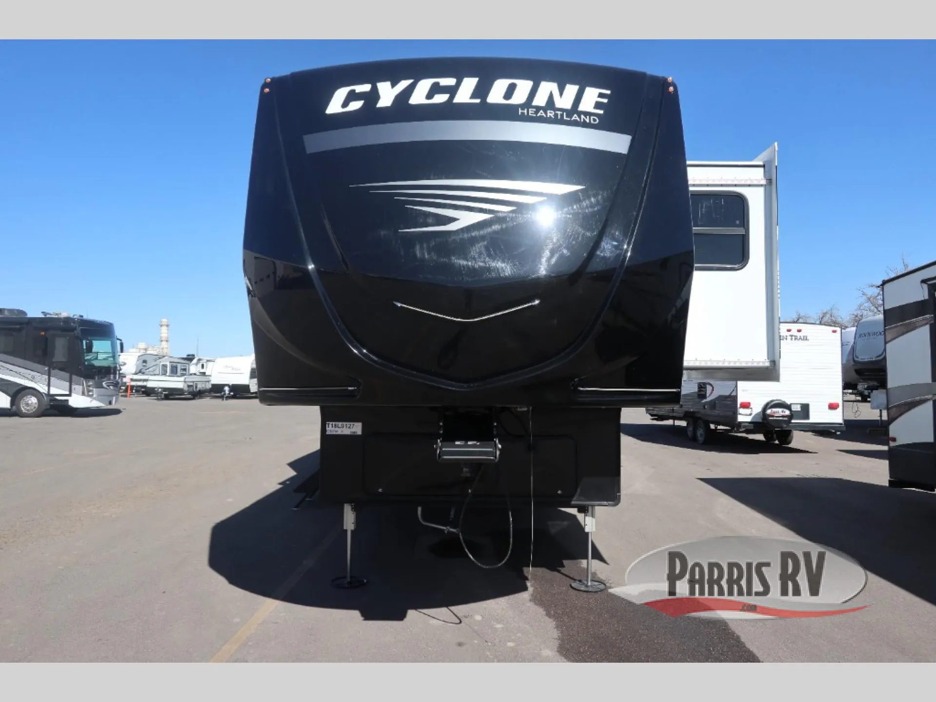 2026 Heartland Cyclone 3914 - Photo 3