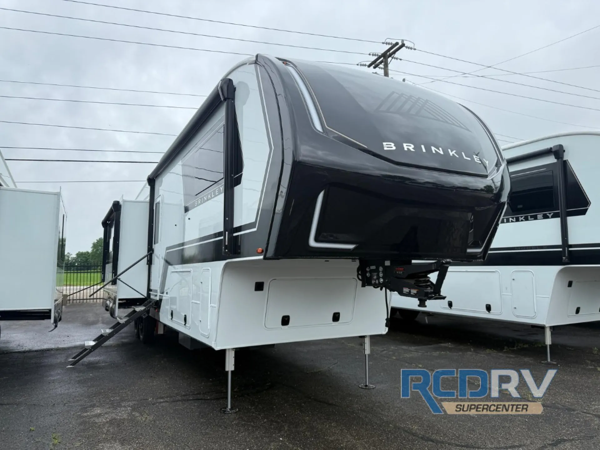 2026 Brinkley Model Z 3400 dealer photo 1 from RCD RV Supercenter