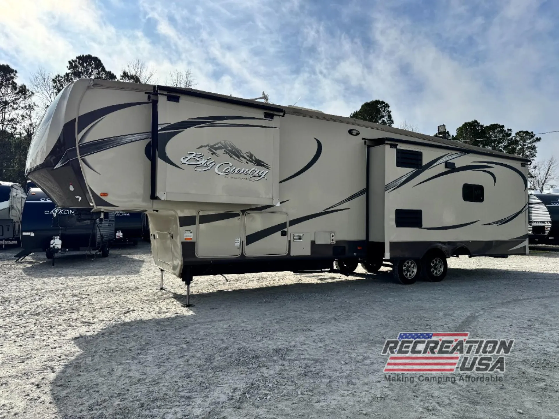2012 Heartland Big Country 3650RL - Photo 4