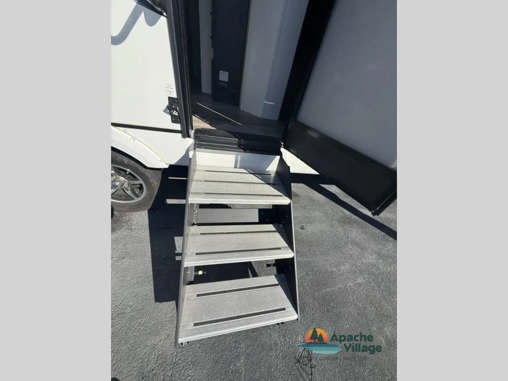 2023 Coachmen Freedom Express Ultra Lite 274RKS, Photos photo 8