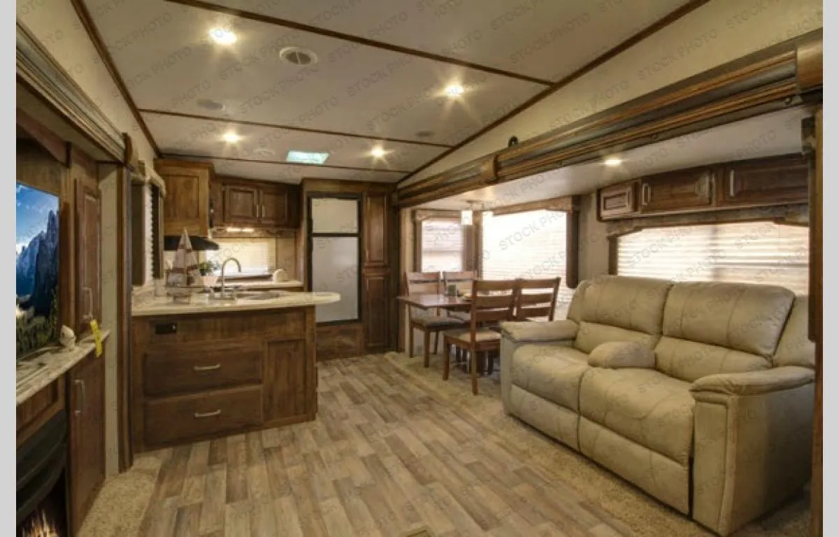 2017 Keystone Cougar X-Lite 28RKS - Main photo