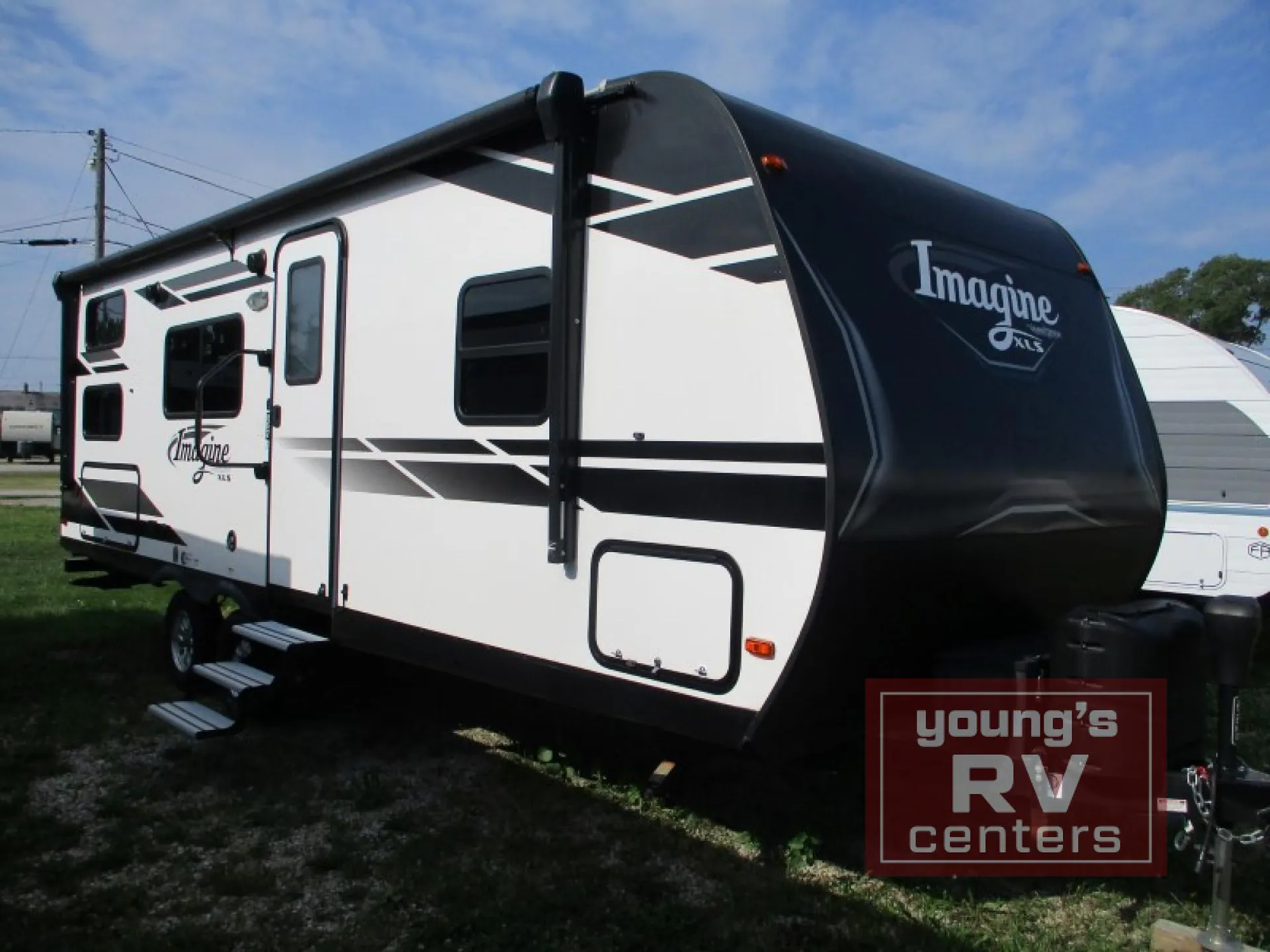 2021 Grand Design Imagine XLS 23BHE - Photo 4