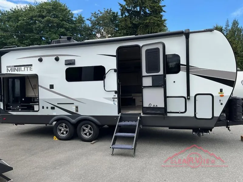 2023 Forest River Rockwood Mini Lite 2507S - Photo 3