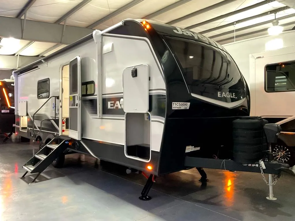 2026 Jayco Eagle HT 265FKDS - Photo 3