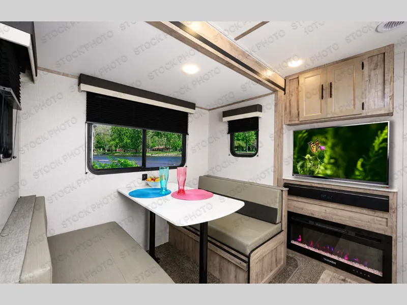 2026 Gulf Stream RV Ameri-Lite Ultra Lite 236RL - Photo 4