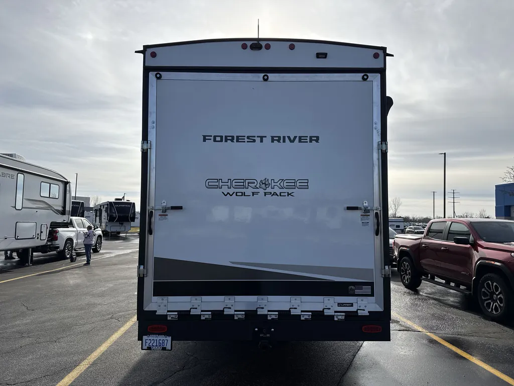 2025 Forest River Cherokee Wolf Pack Limited 290PACK13, Photos photo 5