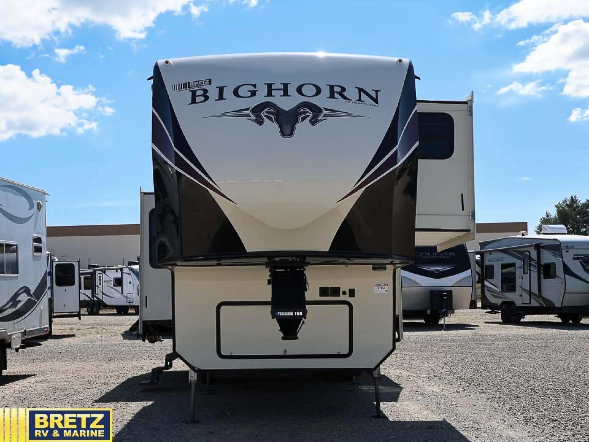 2018 Heartland Bighorn 3010RE - Photo 3