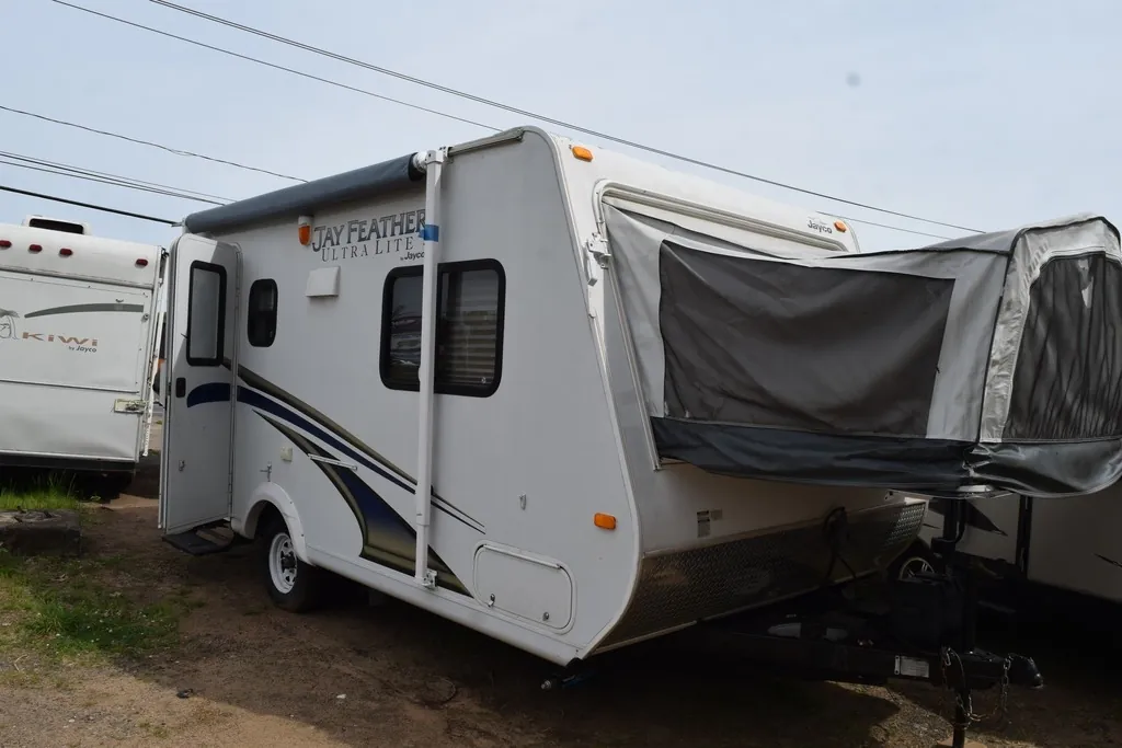 2012 Jayco Jay Feather Ultra Lite X17Z - Photo 3