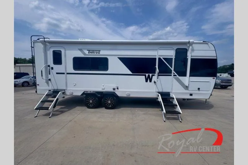 2026 Winnebago Thrive 24RKS - Photo 4