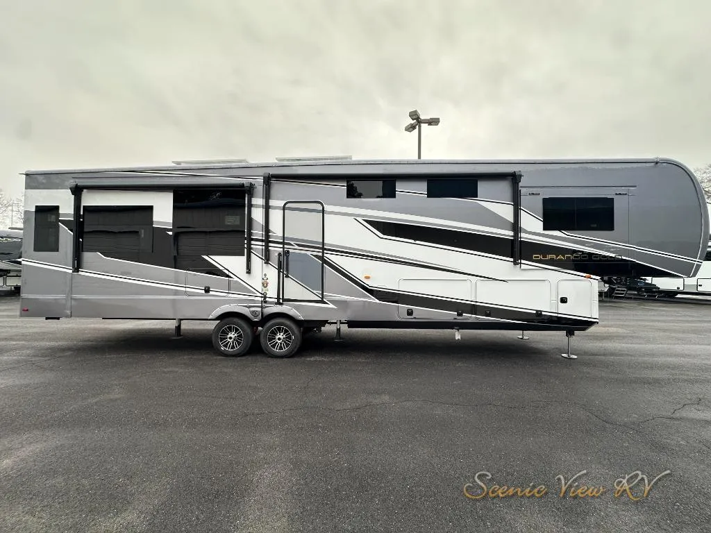 2026 KZ Durango Gold G384MSQ - Photo 3