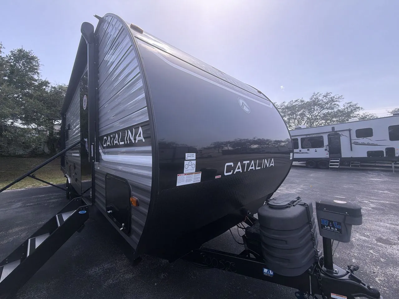 2025 Coachmen Catalina Legacy Edition 283EPIC - Photo 2