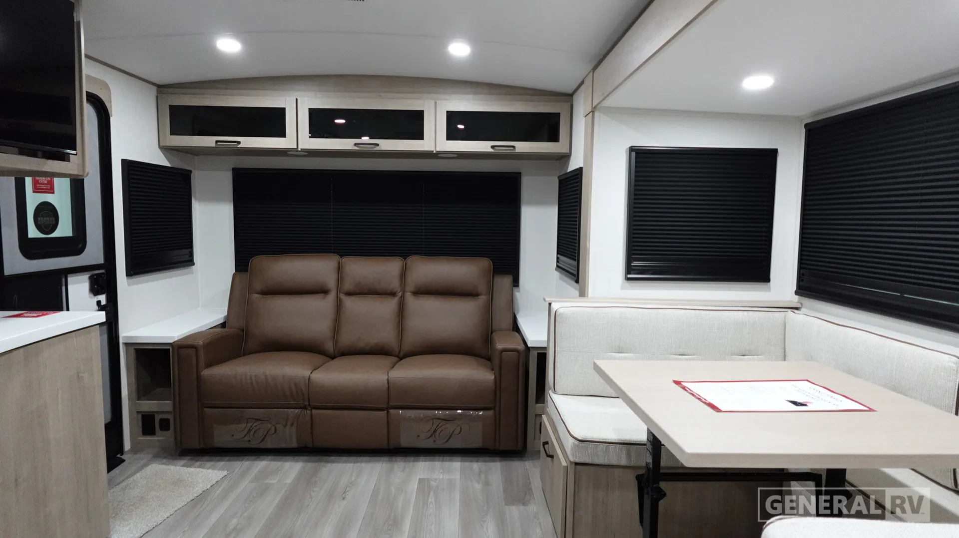 2026 Grand Design Imagine 2500RL - Photo 3