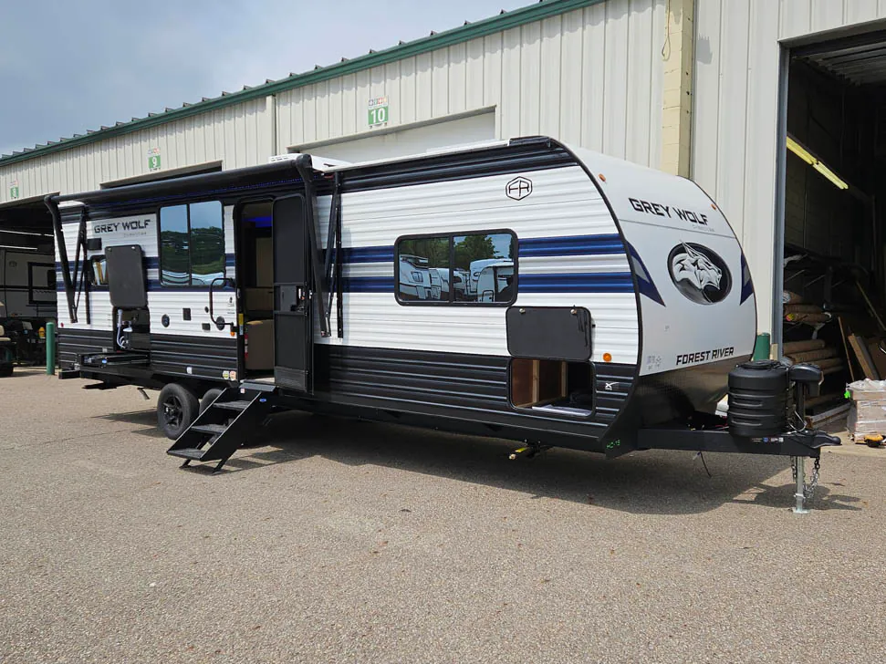 2027 Forest River Cherokee Grey Wolf 26SS