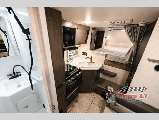 2026 Lance Lance Truck Campers New    850 - Photo 3
