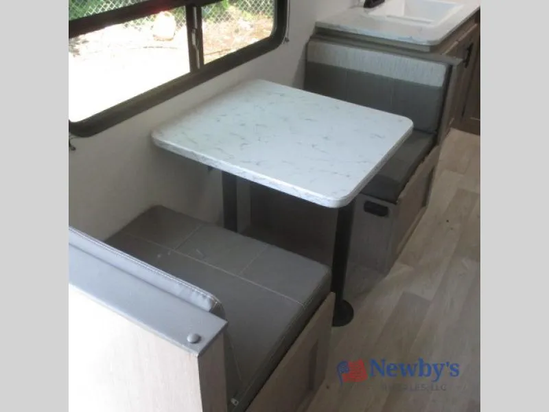 2027 Gulf Stream RV ameri lite 221RK - Photo 4