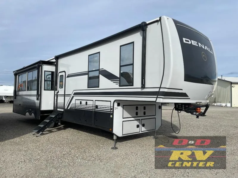 2026 Dutchmen Denali 366RK - Photo 2