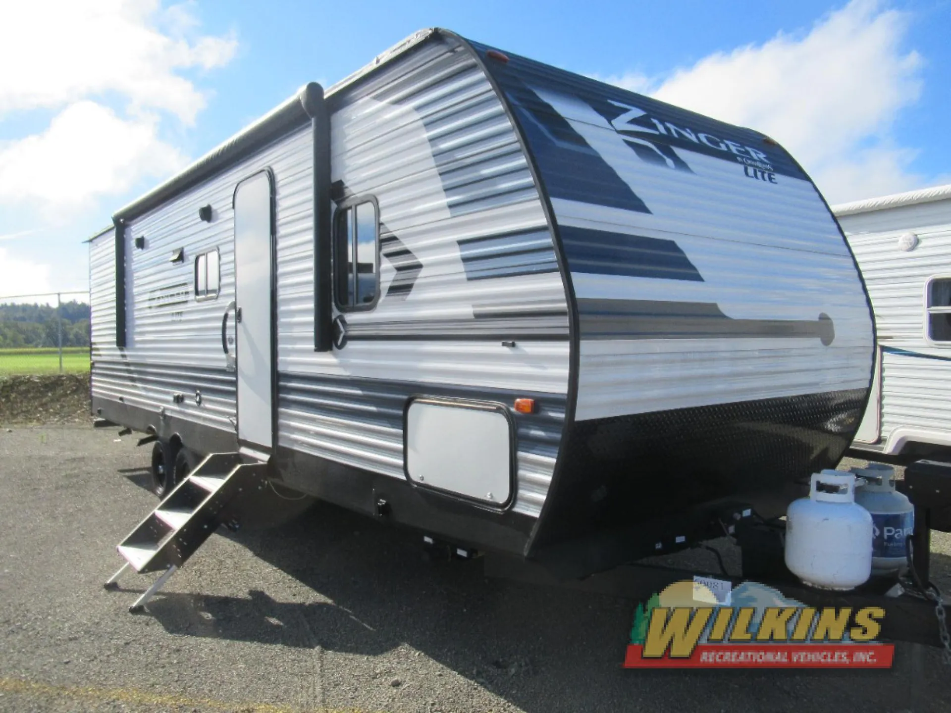 2021 CrossRoads Zinger Lite 270BH - Photo 2