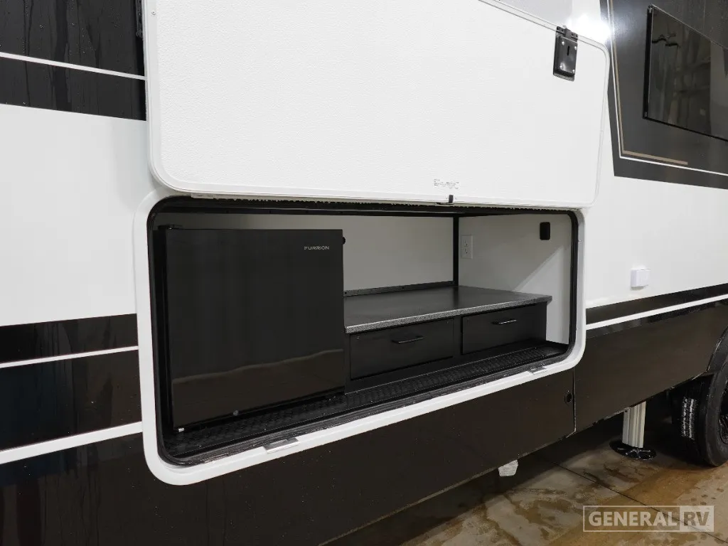 2026 Brinkley Model Z 2810, Photos photo 35