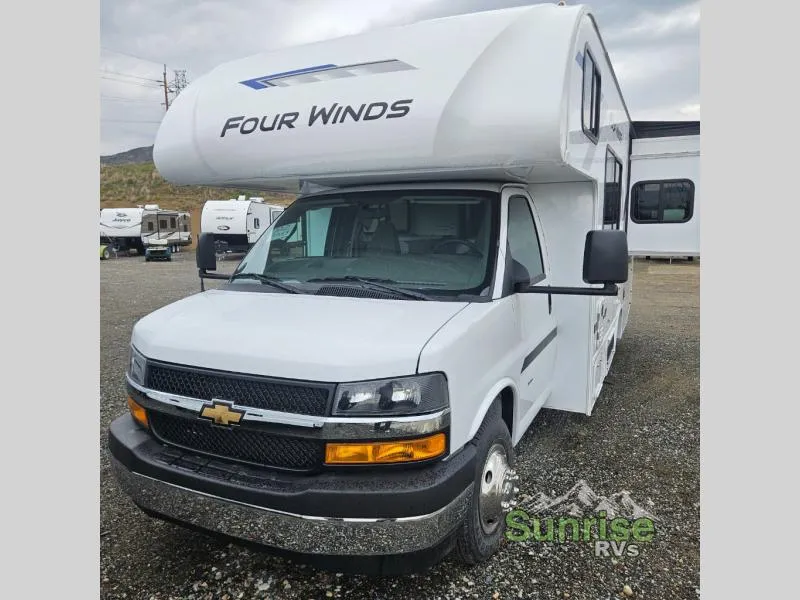 2026 Thor Motor Coach Four Winds 22Z CHEVY - Photo 2