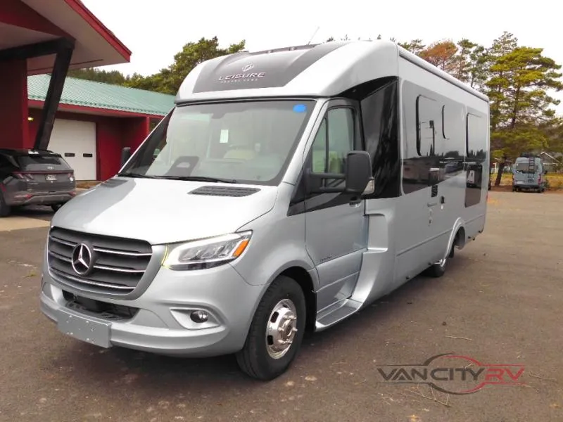 2026 Leisure Travel Unity U24RL - Photo 2