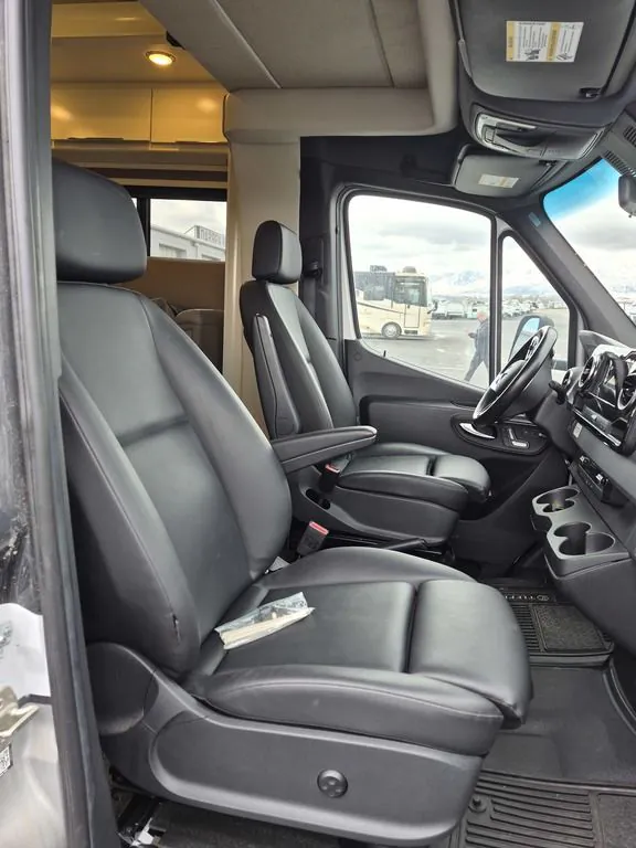 2020 Tiffin Wayfarer 25 RW, Photos photo 21