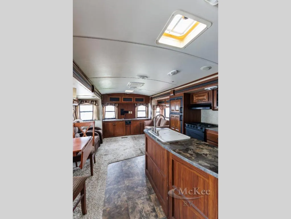 2013 Keystone RV Cougar Half-Ton Series 32RESWE - Photo 3
