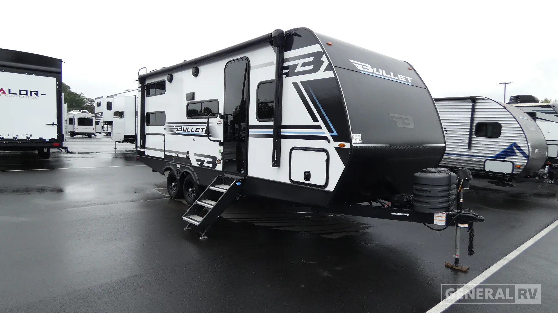 2025 Keystone Bullet Crossfire 2210BH - Photo 2