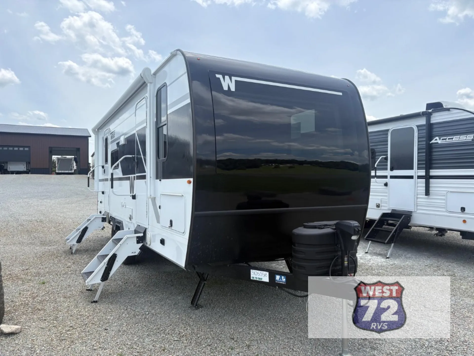 2026 Winnebago Thrive 22RBS - Photo 2
