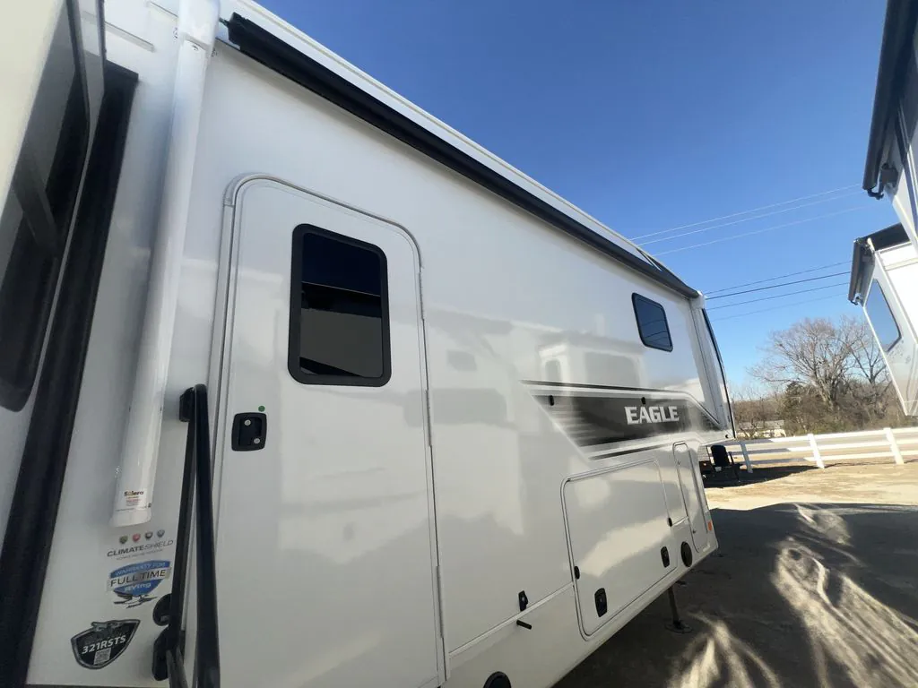 2026 Jayco Eagle 321RSTS, Photos photo 3