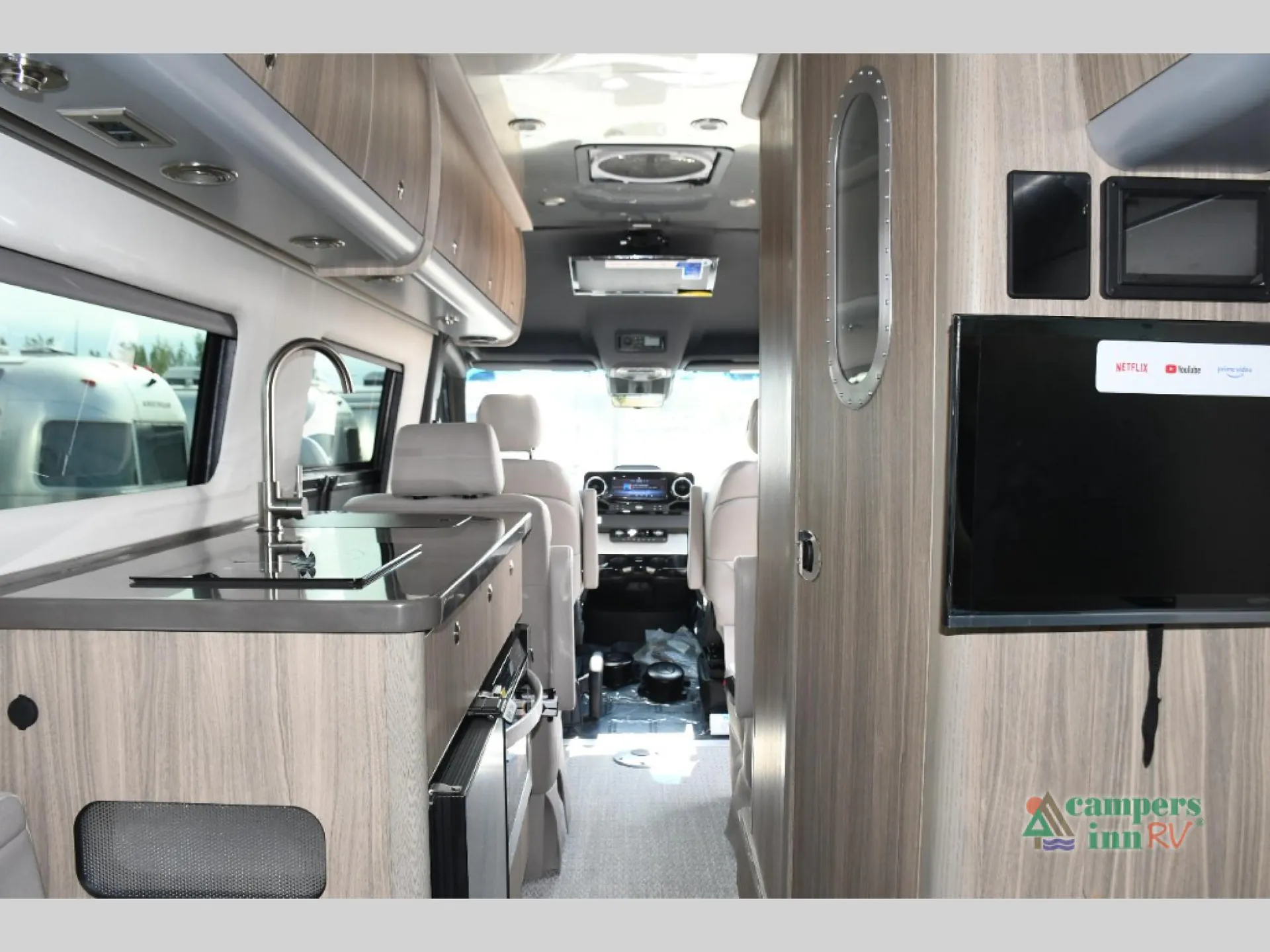 2027 Airstream Interstate 24GLX - Photo 4