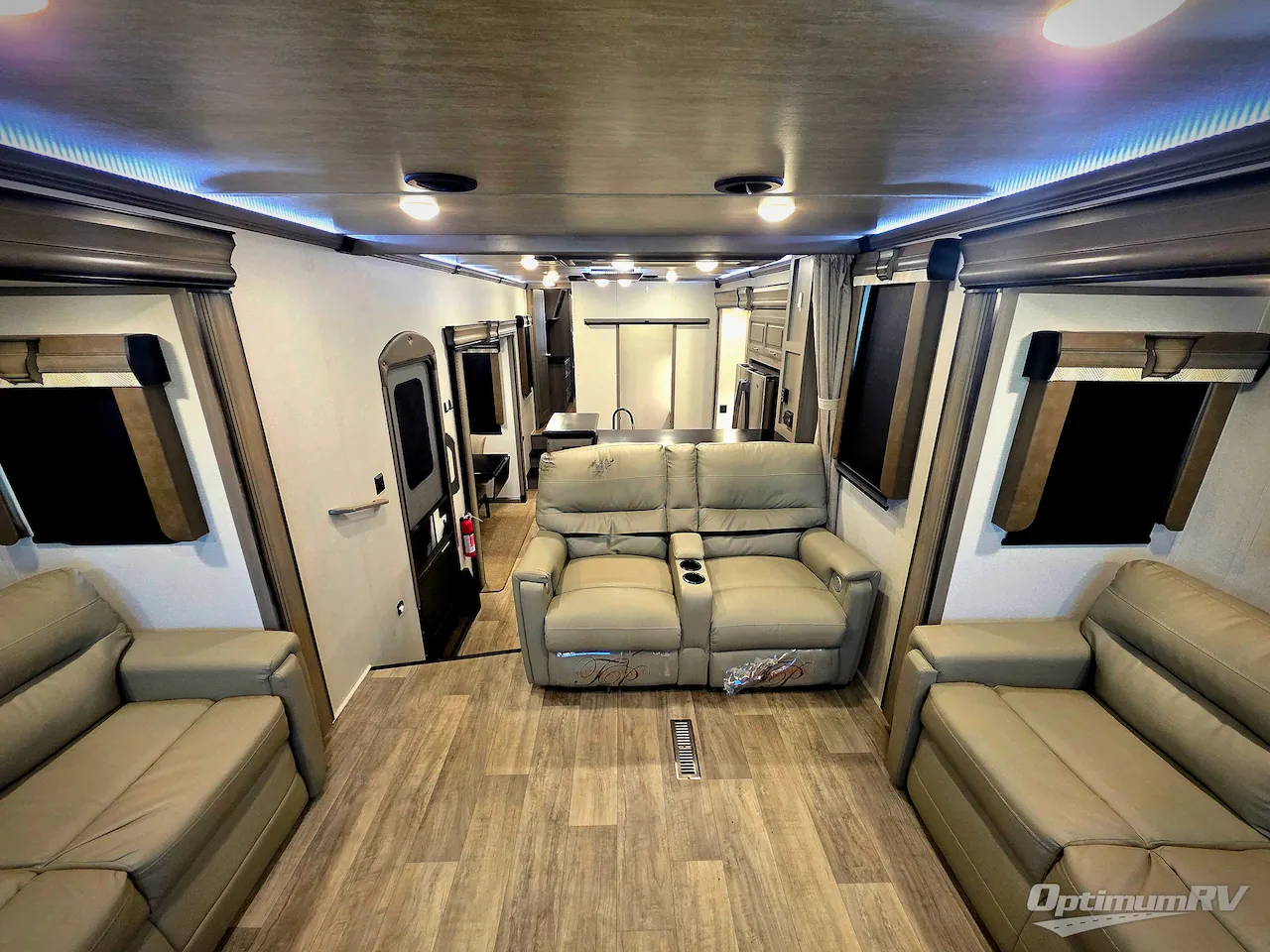 2021 Keystone Montana 3763BP