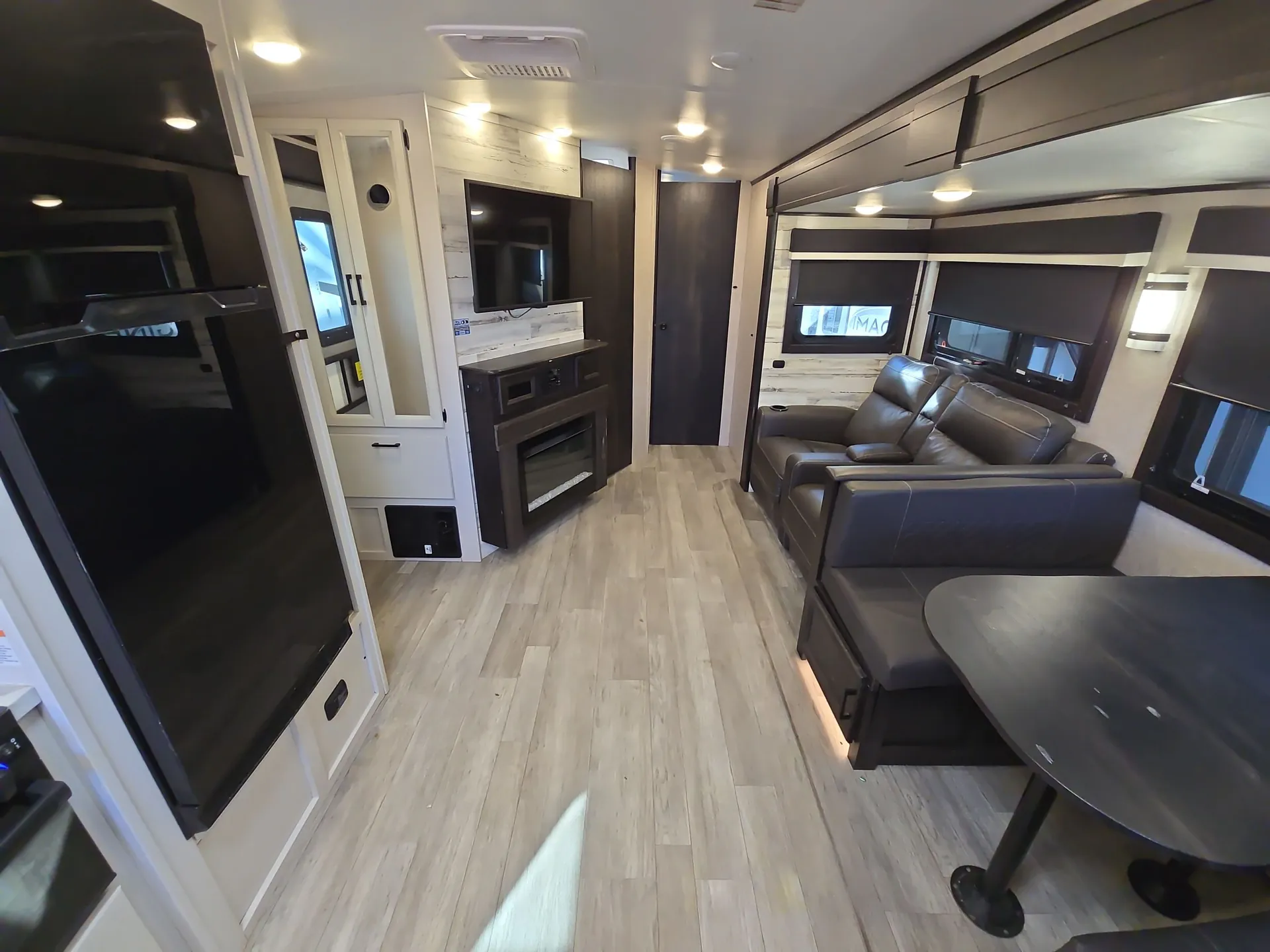 2023 Jayco White Hawk 26FK - Photo 3