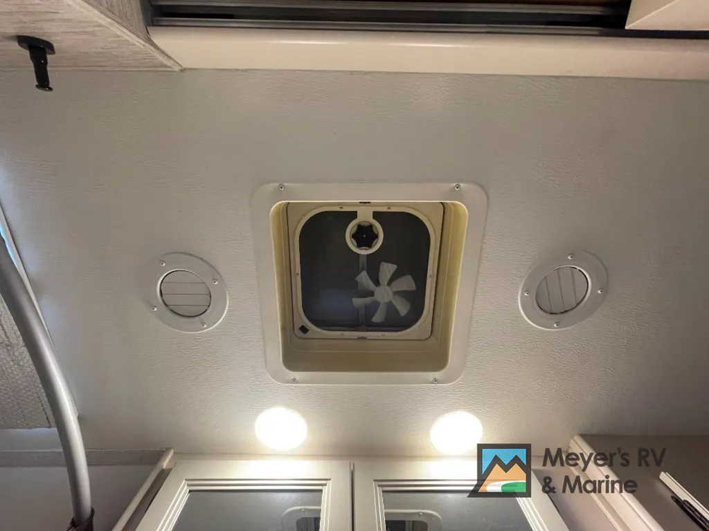 2023 Thor Motor Coach Vegas 24.3, Photos photo 32