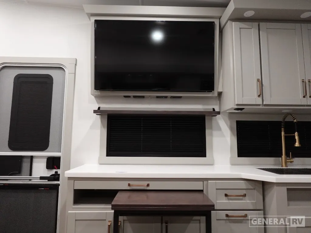 2026 Brinkley Model Z 2810, Photos photo 23