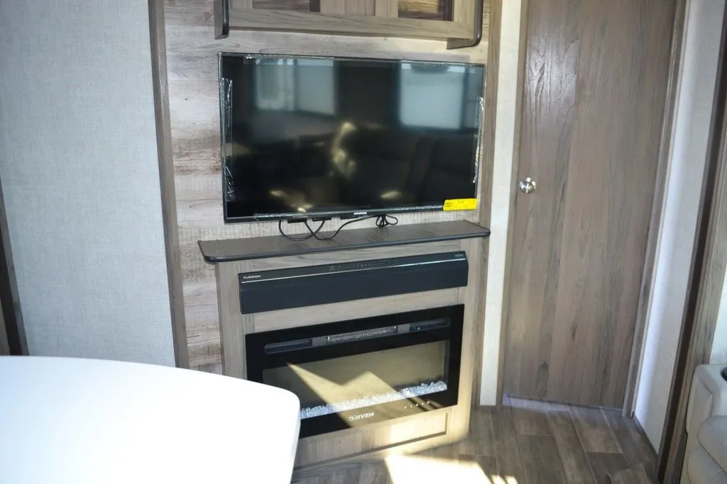 2024 Gulf Stream Envision 333BH, Photos photo 17