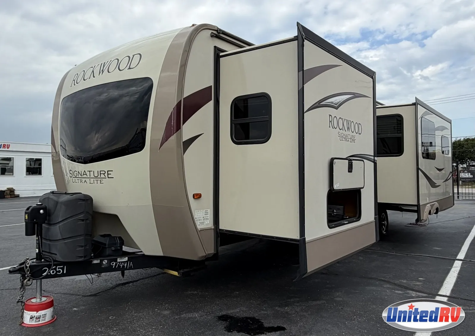 2018 Forest River ROCKWOOD SIGNATURE 8328BS - Photo 4