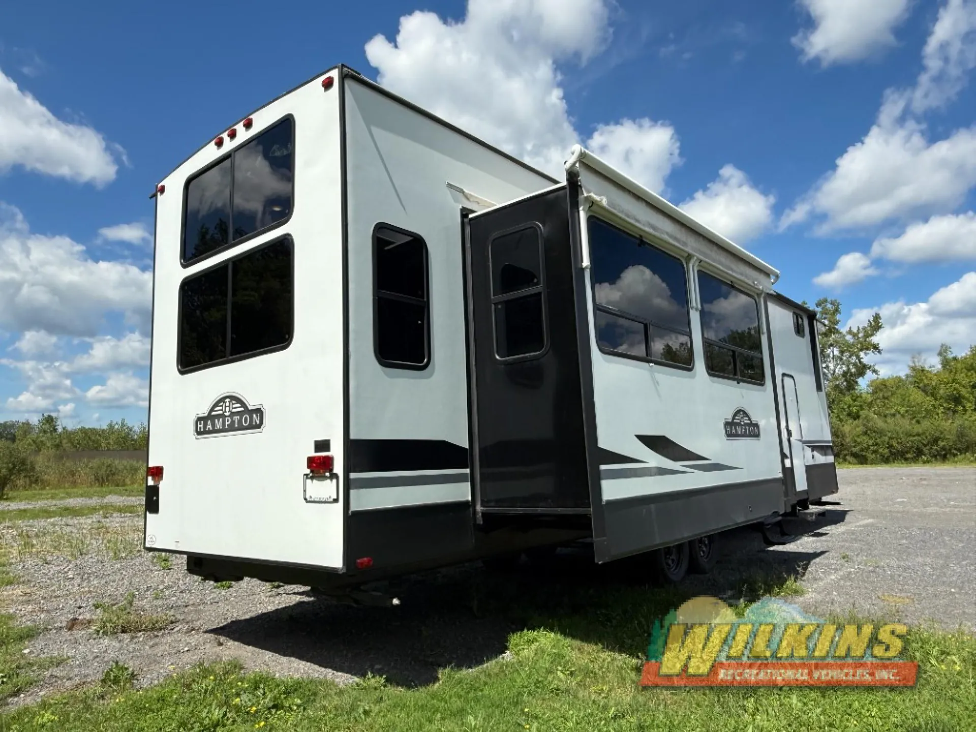 2021 CrossRoads Hampton 375DBL - Photo 3
