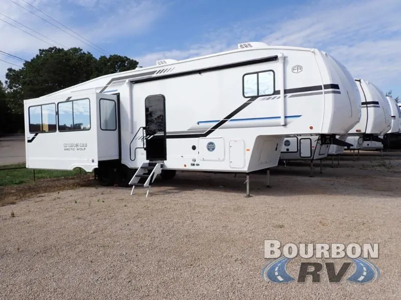 2026 Forest River Cherokee Arctic Wolf 289PANO - Photo 2