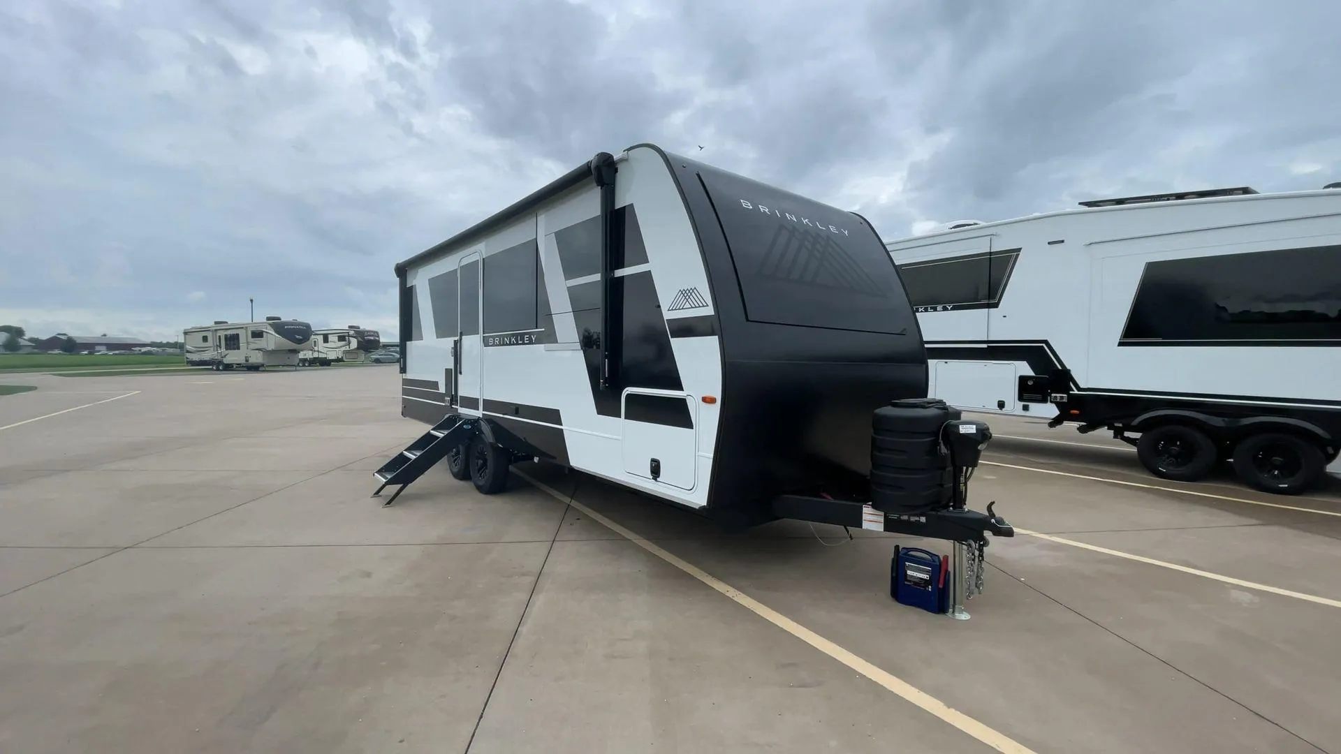 2027 Brinkley Model I 235 - Photo 4