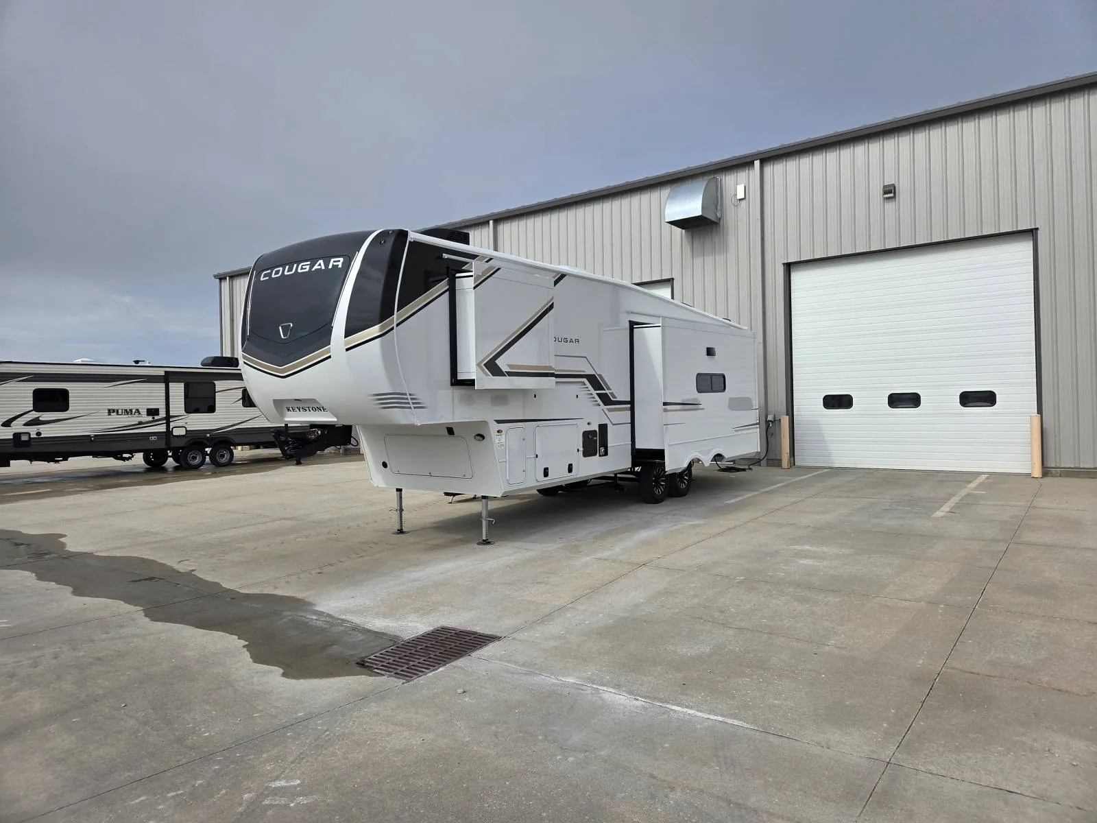 2026 Keystone Cougar 290RLS - Photo 3