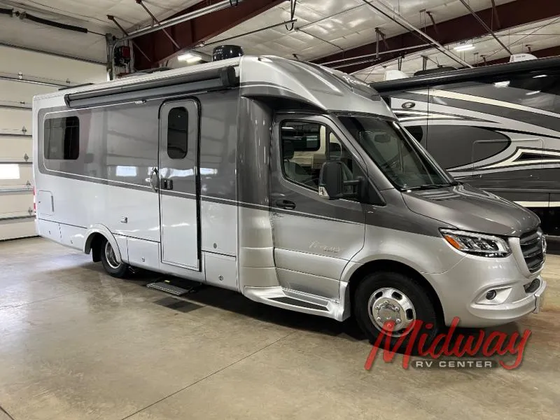 2023 Regency RV Ultra Brougham UB25TB - Main photo