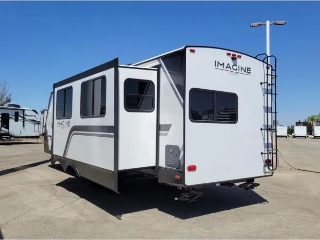 2026 Grand Design Imagine 2670MK - Photo 4