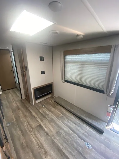 2023 Forest River Cherokee Grey Wolf Black Label 26MBRRBL - Photo 4