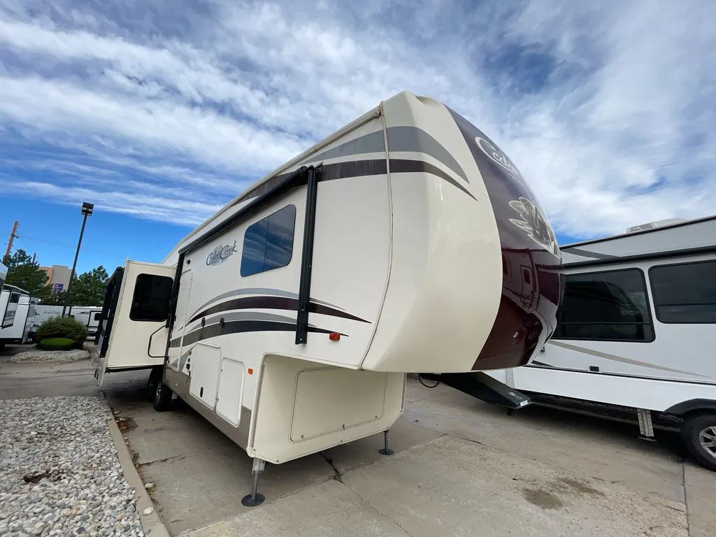 2018 Forest River Cedar Creek Hathaway Edition 34RL2