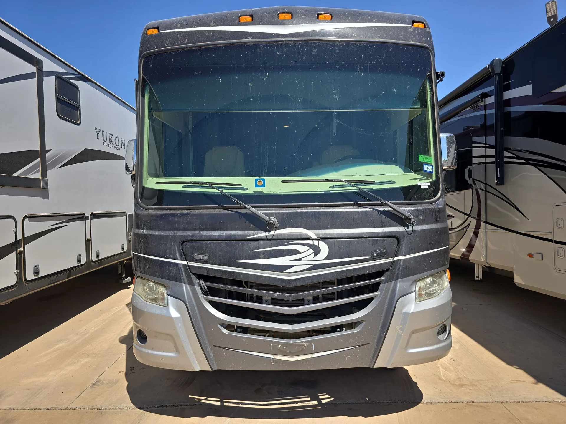 2014 Coachmen Encounter 37TZ dealer photo 4 from Camping World