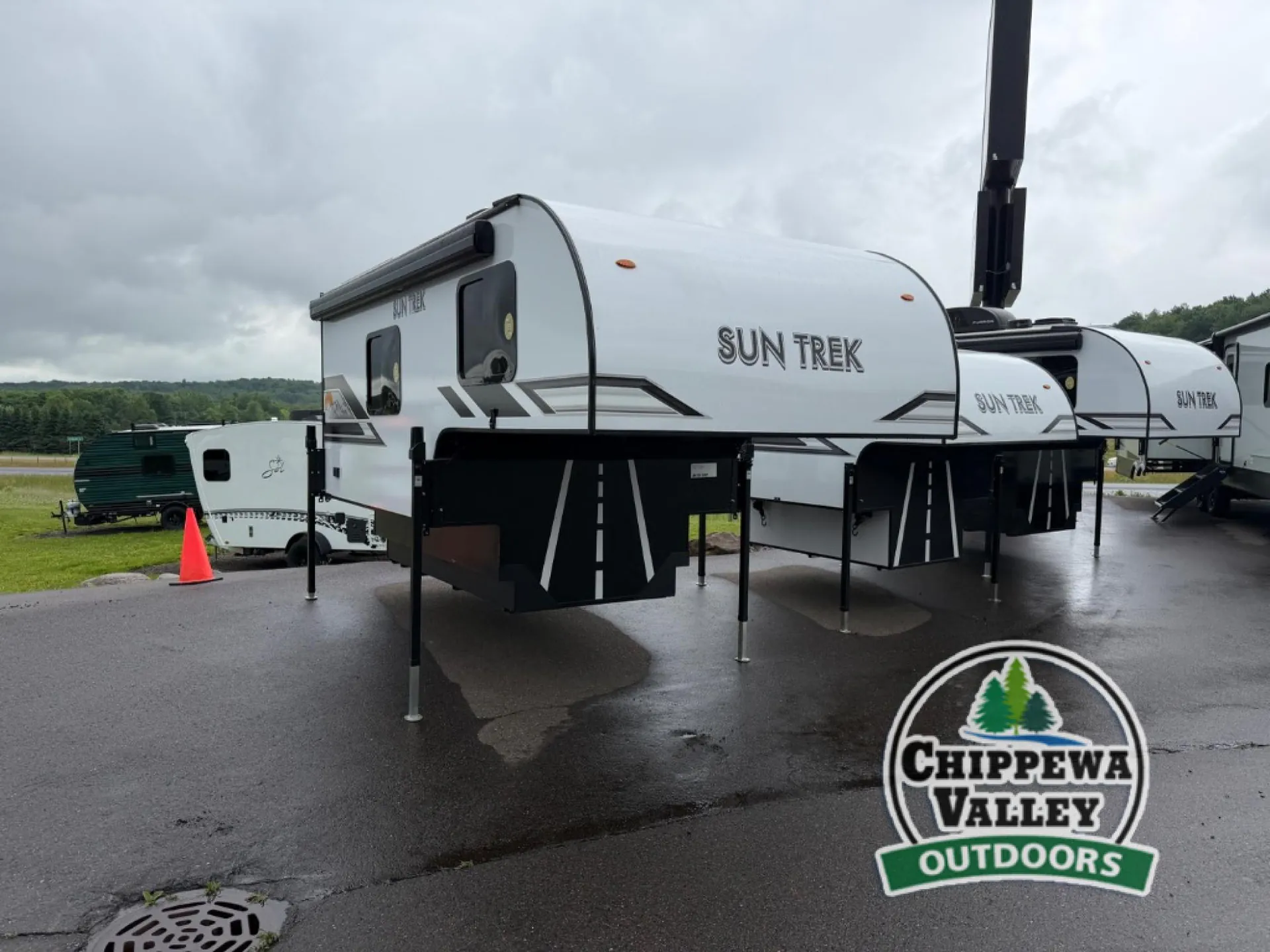 2027 Sunset Park RV Sun Trek 800 for sale in Chippewa Falls, WI